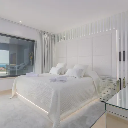 Gabrijela For 10 People Near Novigrad With 66 M2 Heated Pool And Sea View Villa